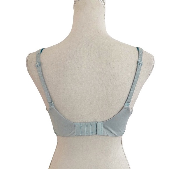 Victoria’s Body By Victoria Lined Perfect Coverage Bra Size 34DD - Picture 4 of 7